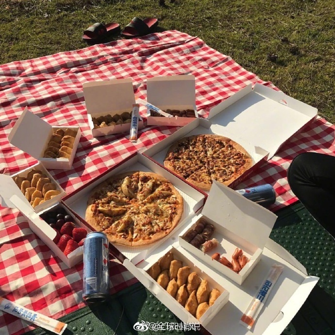 唯美图片:春天一定要和爱的人来一场春游踏青