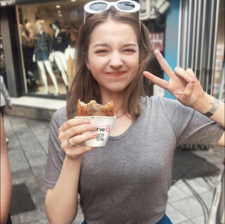 俄罗斯美女模特Danilova Angelina自拍照