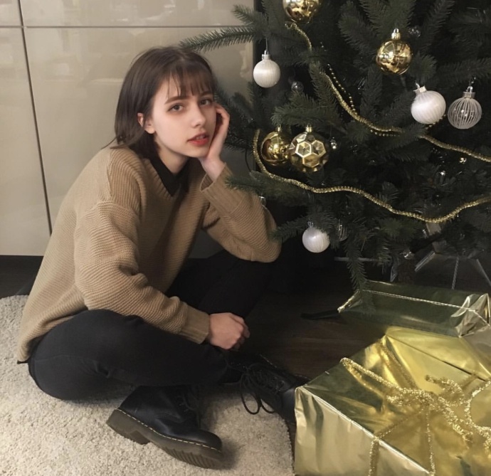 欧美精灵系美少女图片