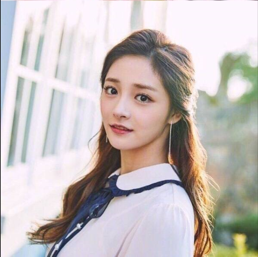 浙江美女明星周洁琼可爱自拍照