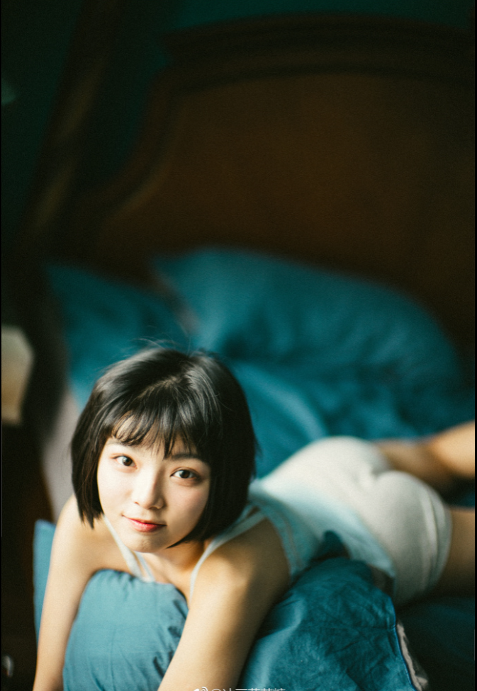 微博网络美女模特冰豆葫芦糖唯美诱惑图片