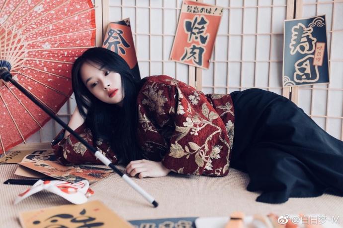 性感美女模特日本和服性感写真