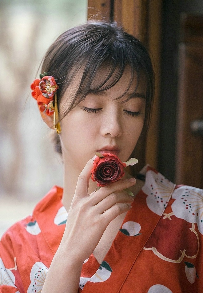 清纯美女樱桃小嘴配日本和服清纯写真
