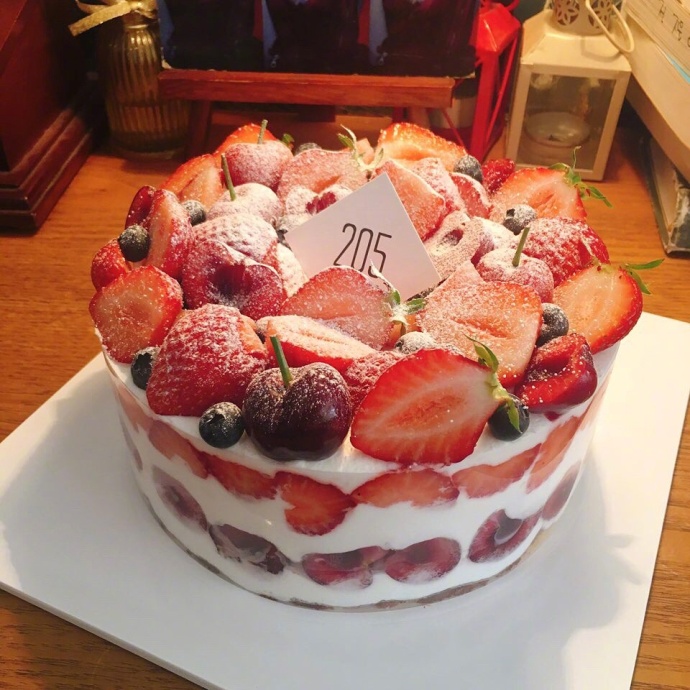 草莓奶油蛋糕图片