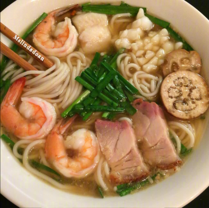 面食爱好者_中午来一碗热腾腾的面条吧