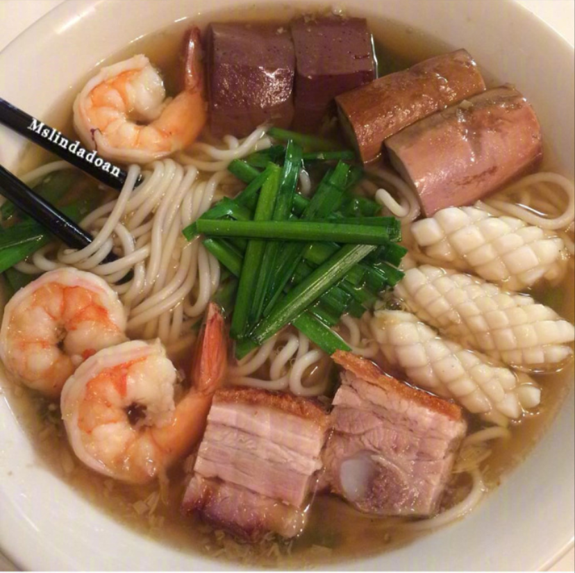 面食爱好者_中午来一碗热腾腾的面条吧