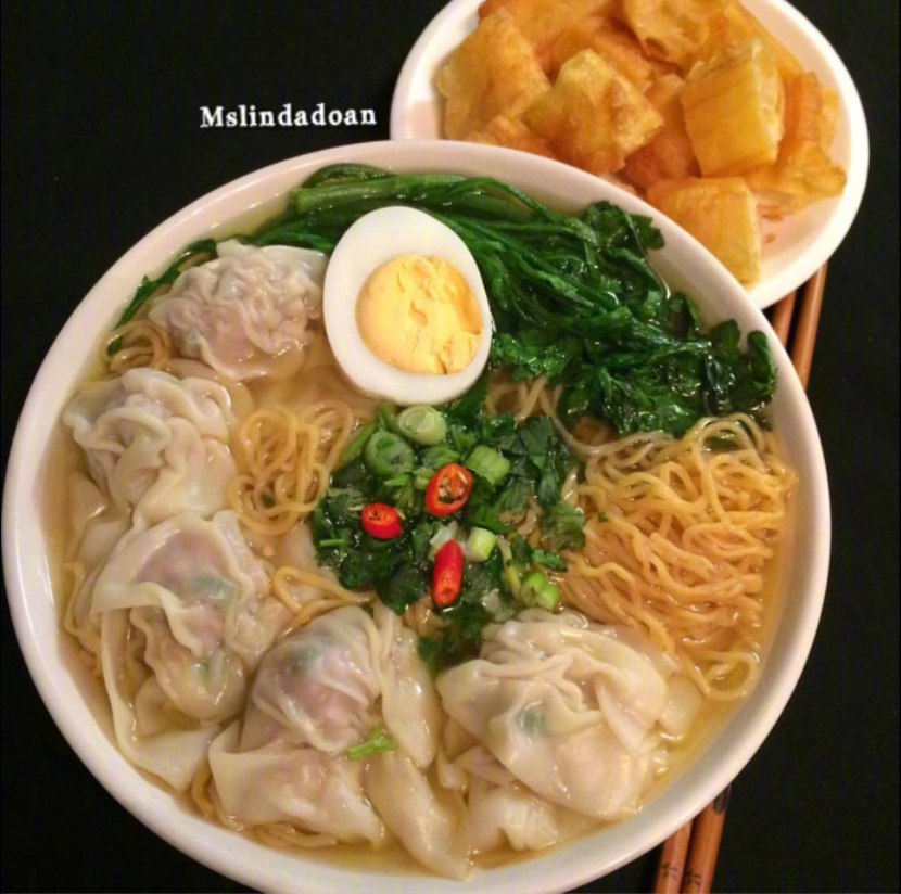 面食爱好者_中午来一碗热腾腾的面条吧