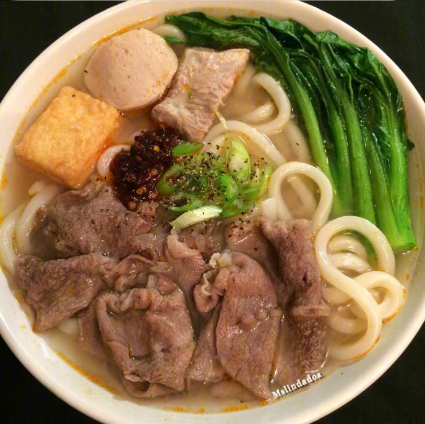 面食爱好者_中午来一碗热腾腾的面条吧