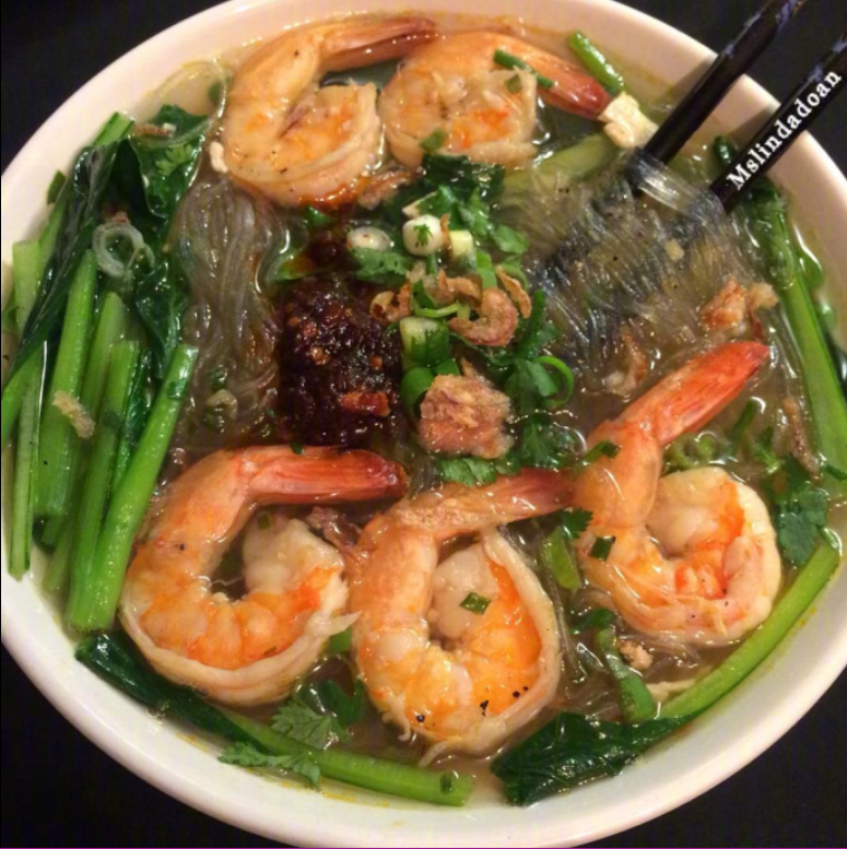 面食爱好者_中午来一碗热腾腾的面条吧