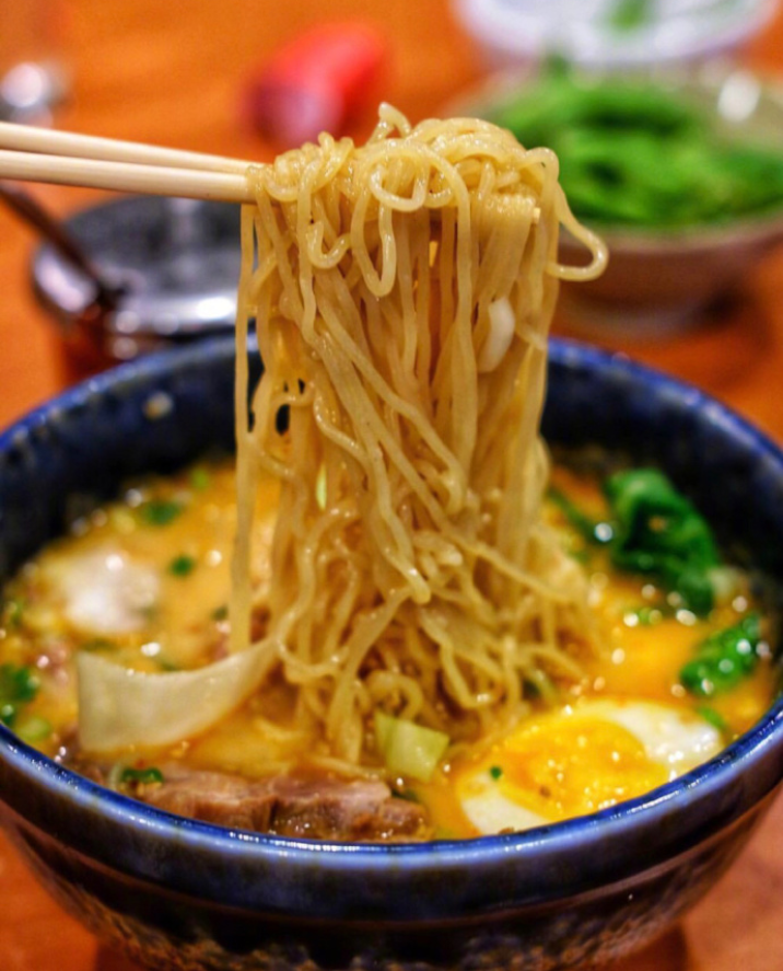 面食图片_中午来一碗面条补充补充能力量吧