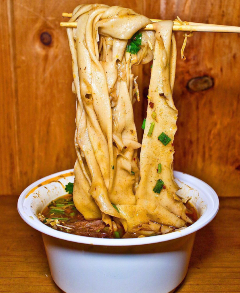 面食图片_中午来一碗面条补充补充能力量吧