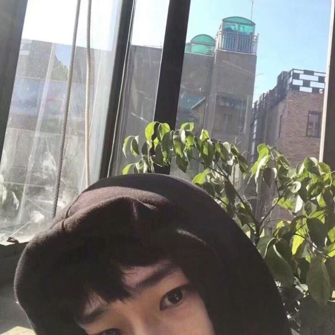 微信头像男_女生的失望源自于你嘴里各种最后一