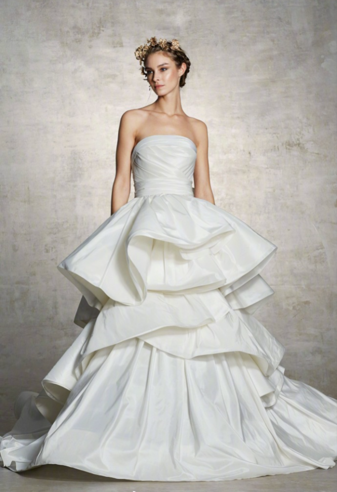 Marchesa Bridal Spring 2019婚纱礼服轻盈梦幻图片