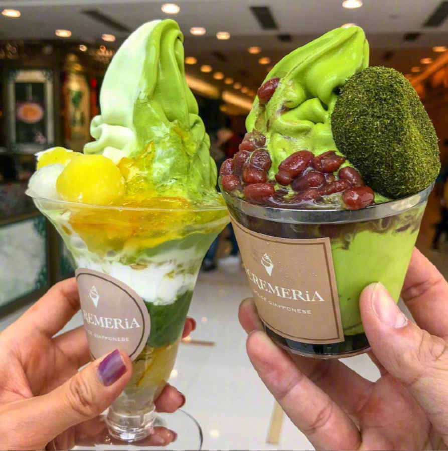 想和闺蜜吃遍不同口味的第二杯半价冰淇淋图片