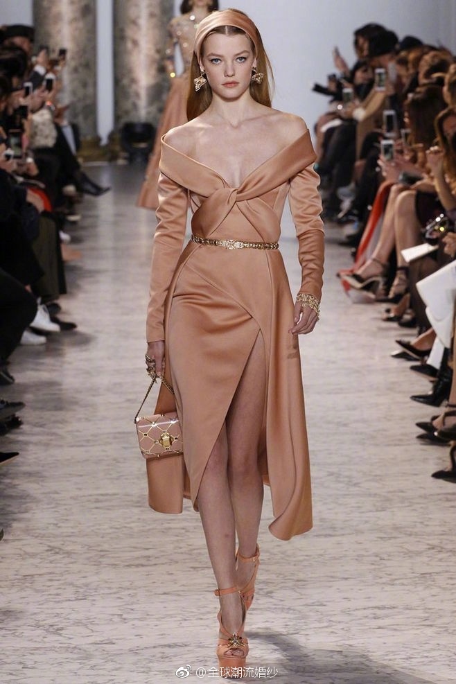 欧美仙女品牌Elie Saab 2017走秀礼服图片