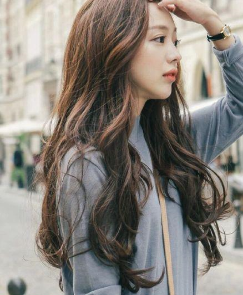 适合美女长卷发发型图片_你适合哪种长发呢