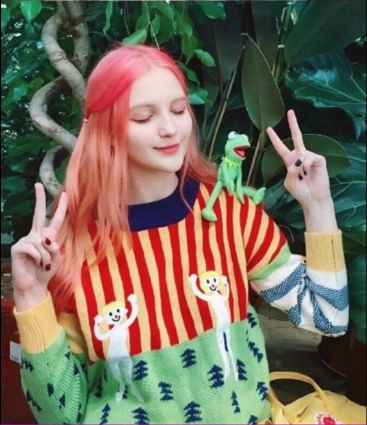 欧美美女乌克兰女孩Katie Westwood仿佛漫画里走出来