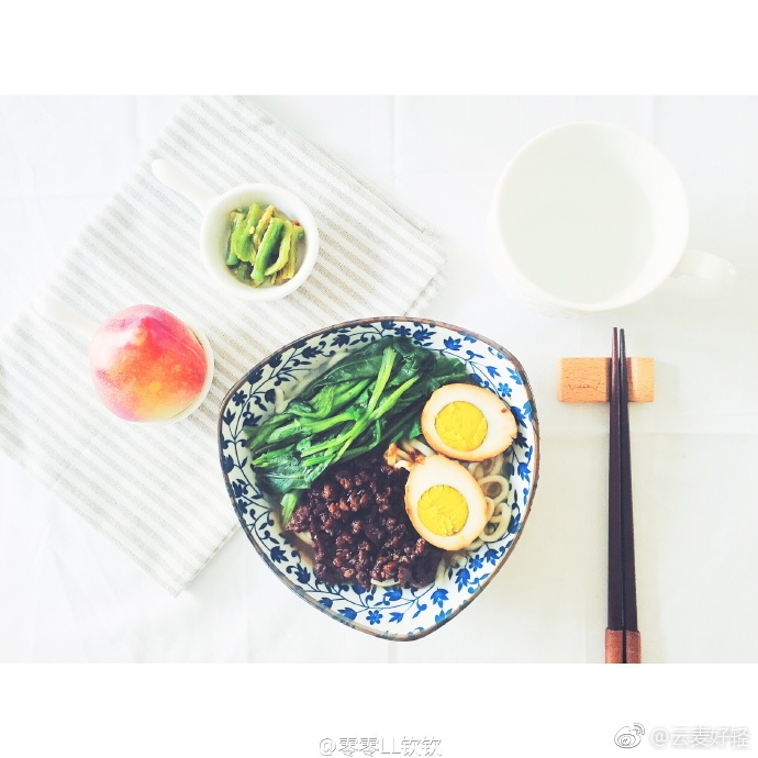 一顿丰盛的减脂餐早餐能有效降低赖床晚起率