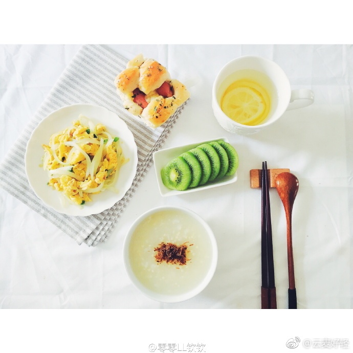 一顿丰盛的减脂餐早餐能有效降低赖床晚起率