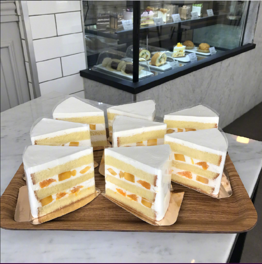 MOMO CAKE水果蛋糕图片