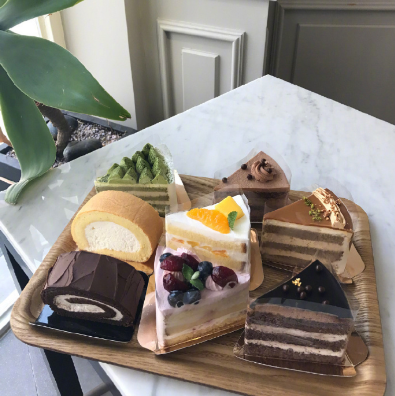 MOMO CAKE水果蛋糕图片