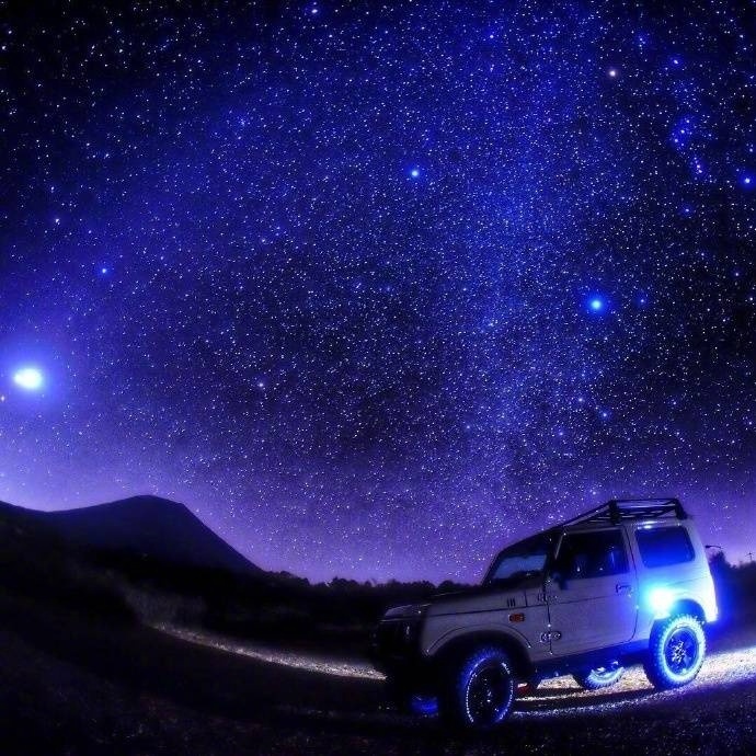 唯美星空图片_没有人会明白你的故事里有过多少