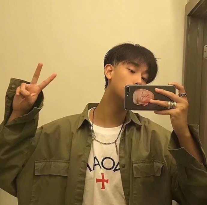 微信男生头像图片帅气