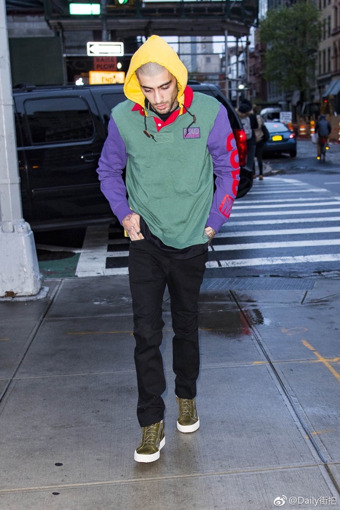 欧美男明星帅哥美渣Zayn Malik纽约出街街拍图片