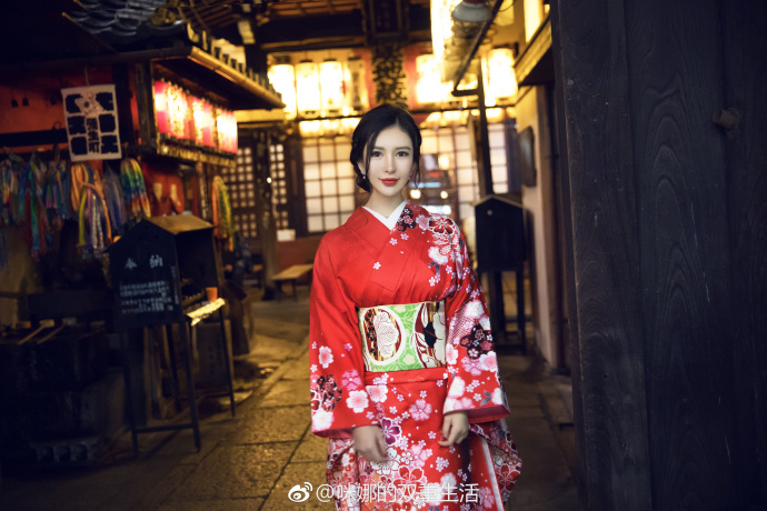 性感美女咪娜日本和服写真