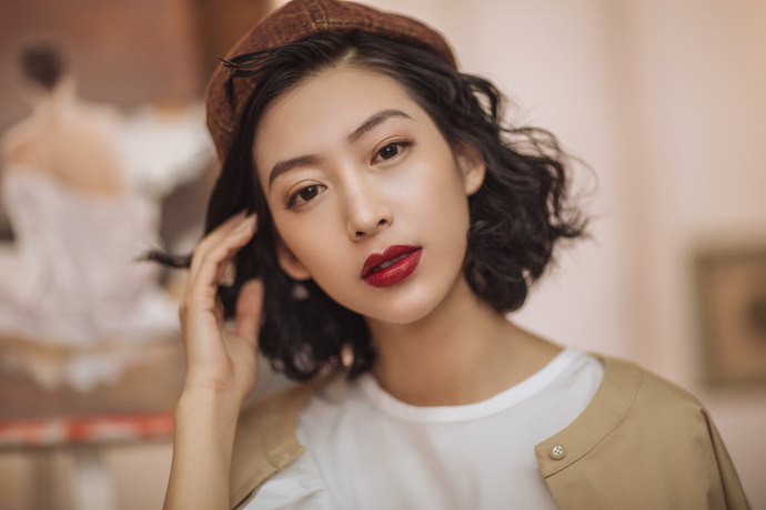 清纯女神温雅复古写真