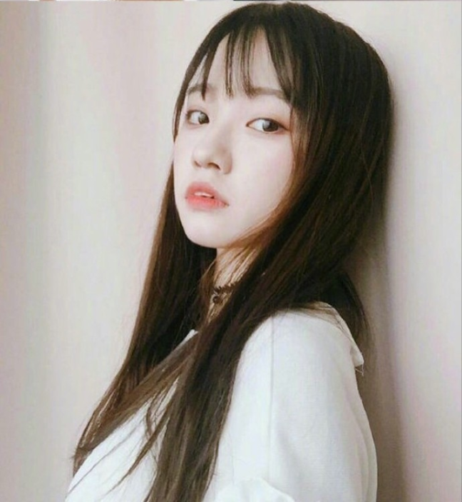 依然大热的空气刘海美女自拍照
