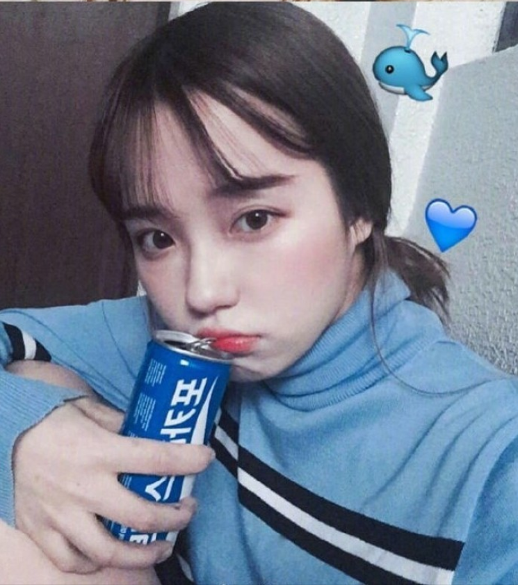 依然大热的空气刘海美女自拍照