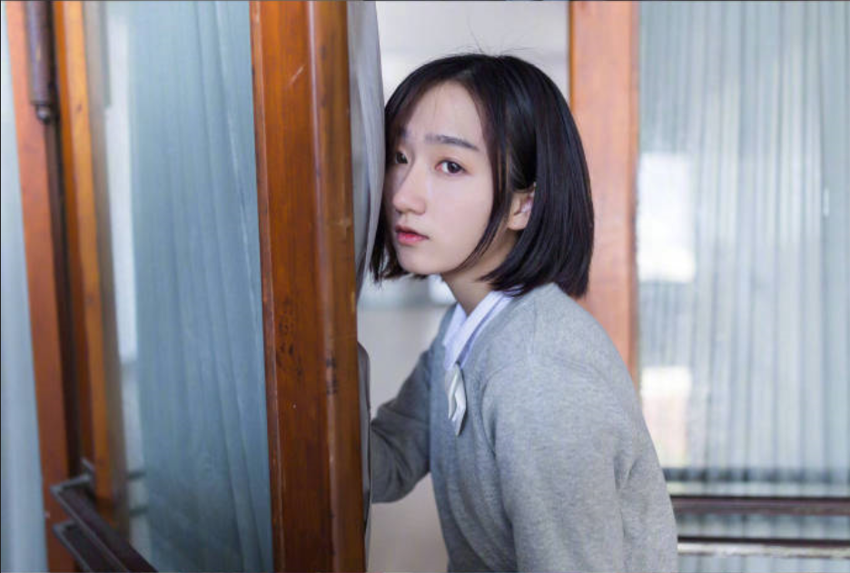 短发清纯美女白羊菌子校服小清新图片
