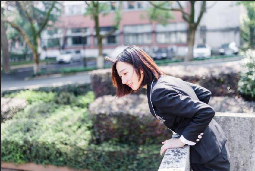短发清纯美女白羊菌子校服小清新图片
