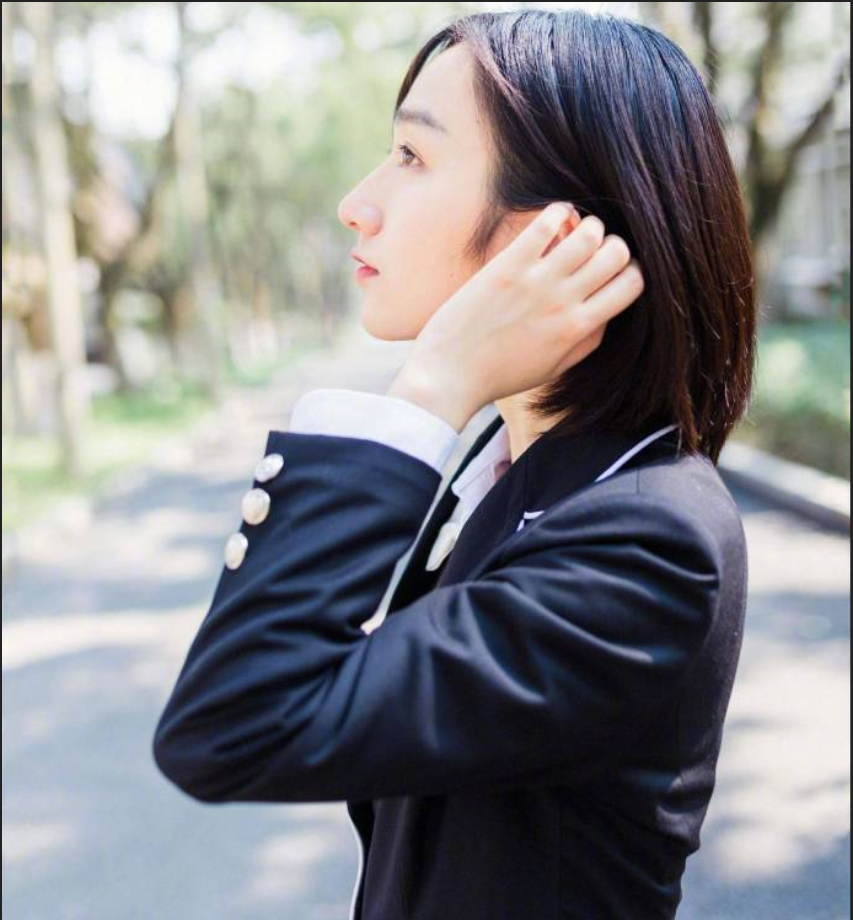 短发清纯美女白羊菌子校服小清新图片