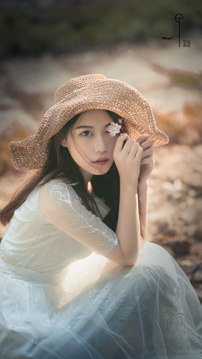 清纯美女娜美的小尾巴-女神范写真图片