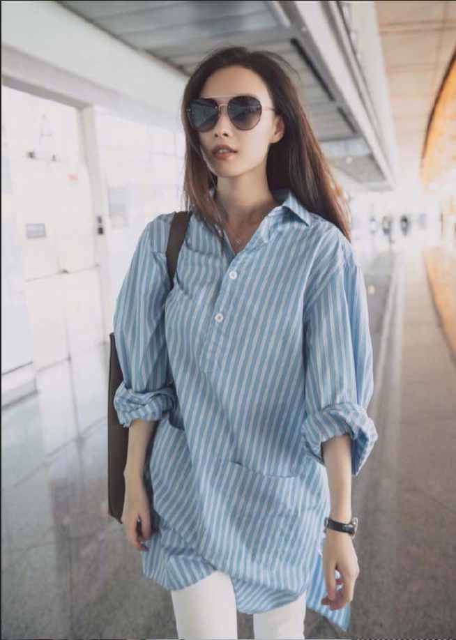 大眼美女明星倪妮机场街拍合集真是个大方舒适