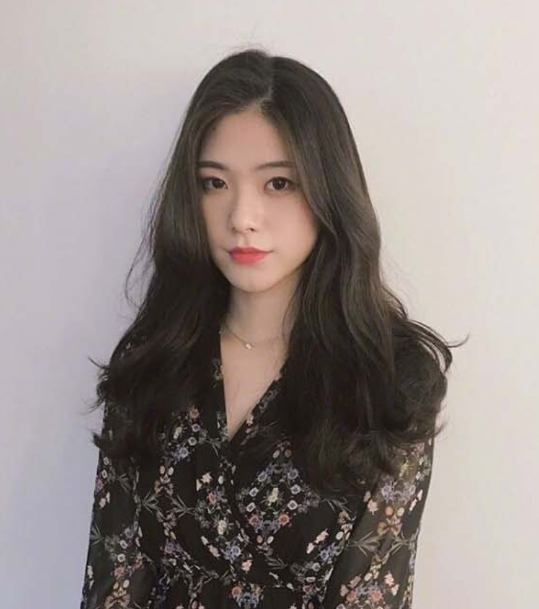 黑色长卷发美女发型图片合集