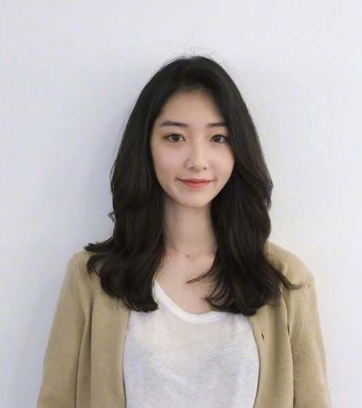 黑色长卷发美女发型图片合集