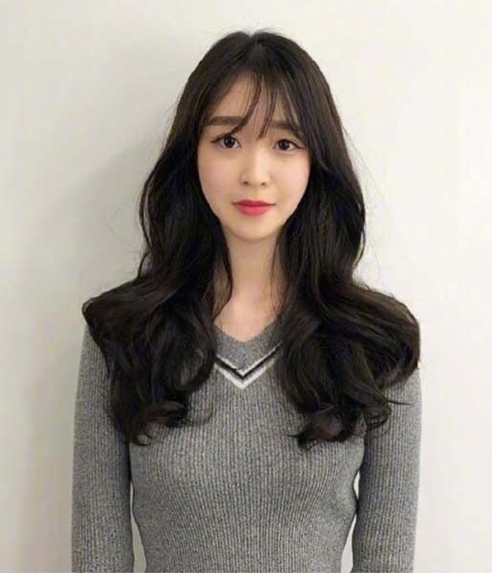 黑色长卷发美女发型图片合集