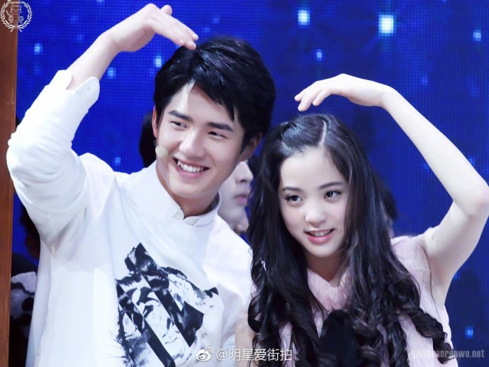刘昊然与欧阳娜娜美好大片