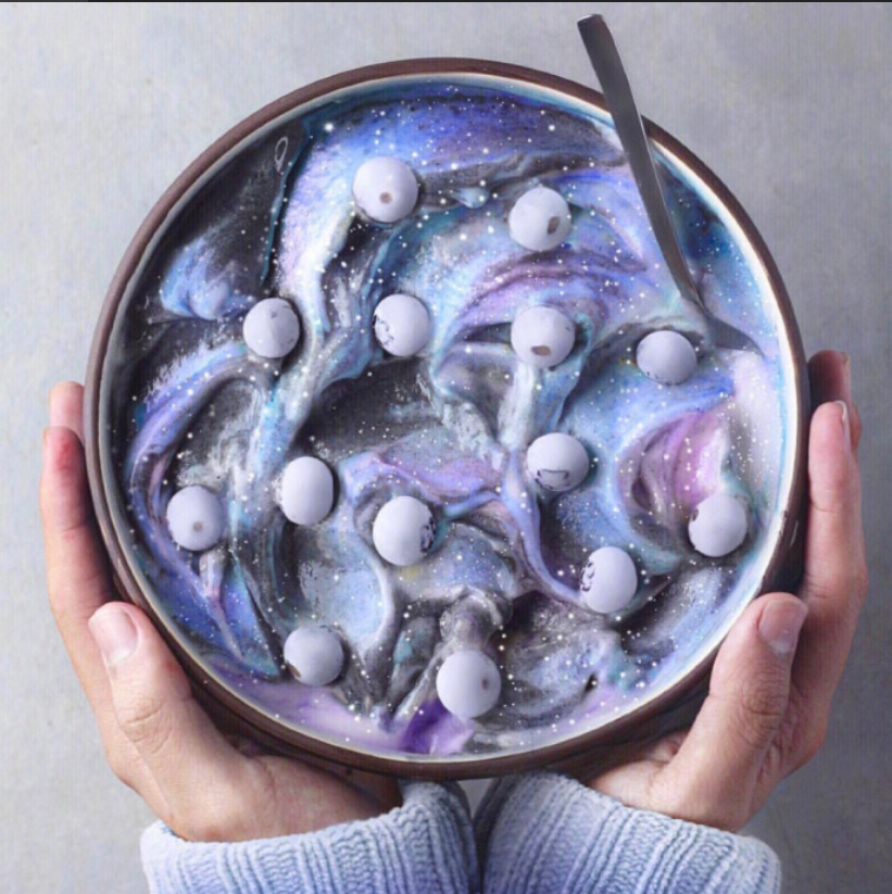 唯美的星空系列甜品图片