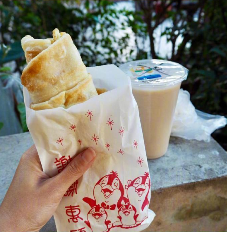 想和你吃遍台湾的大街小巷，你愿意带着钱带着