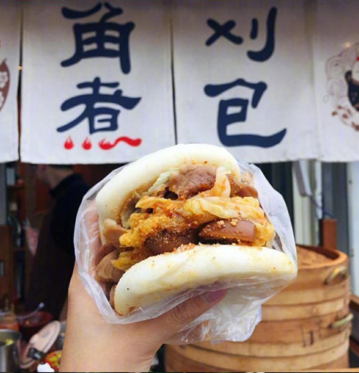 想和你吃遍台湾的大街小巷，你愿意带着钱带着