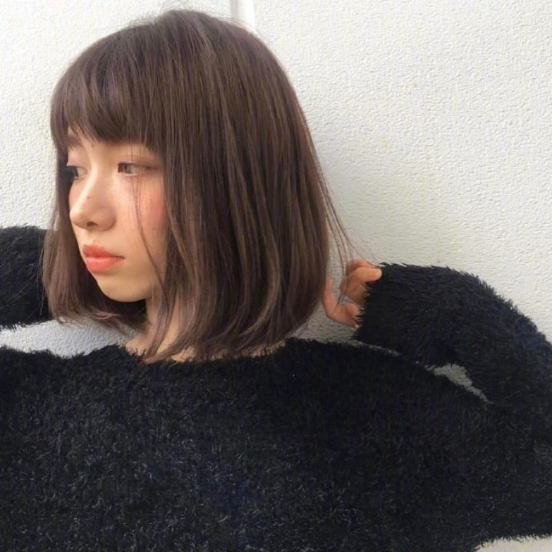 短发美女自拍照,36款中短发发型合集,想换发型可