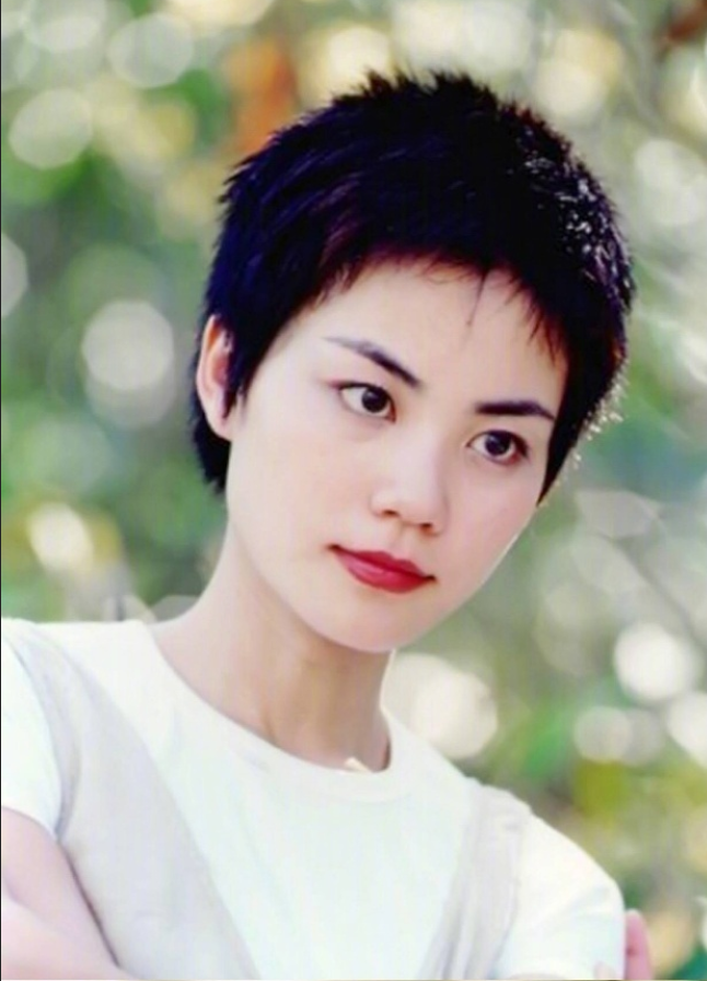 90年代的时尚指标王菲早期写真合集