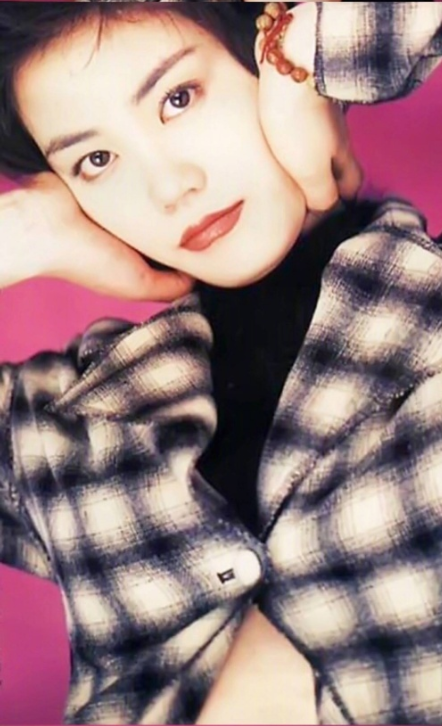 90年代的时尚指标王菲早期写真合集