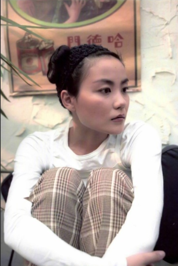 90年代的时尚指标王菲早期写真合集