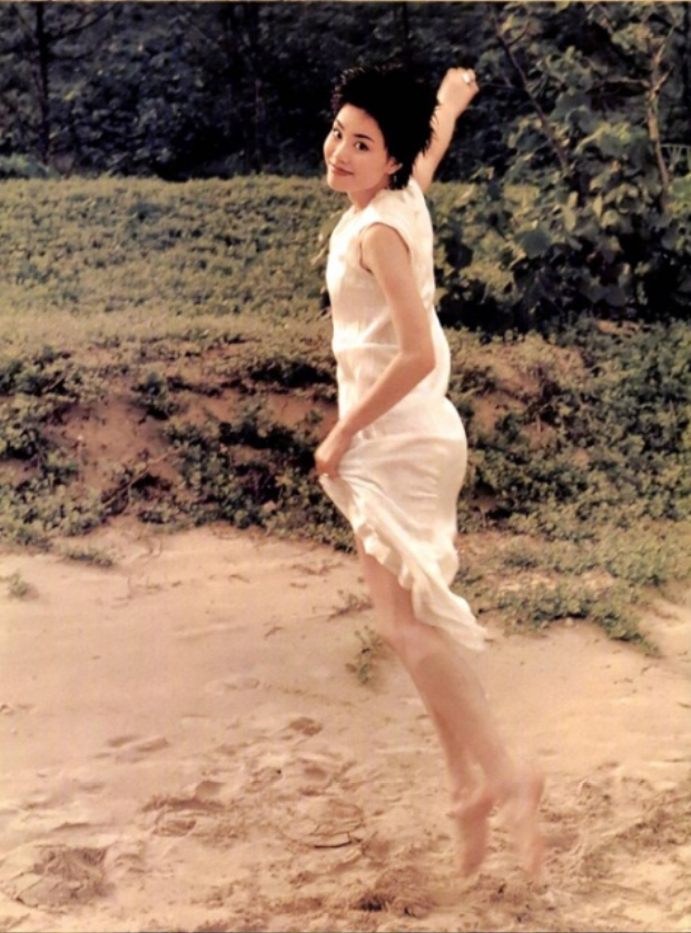 90年代的时尚指标王菲早期写真合集
