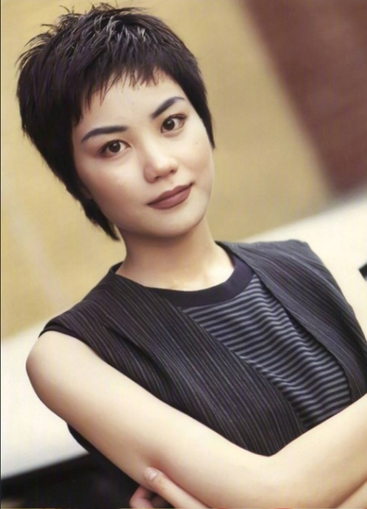 90年代的时尚指标王菲早期写真合集